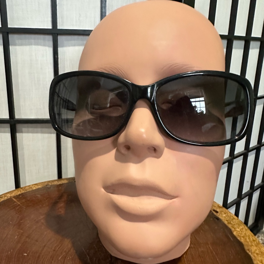 Michael Kors Claremont Black Sunglasses EUC No Case